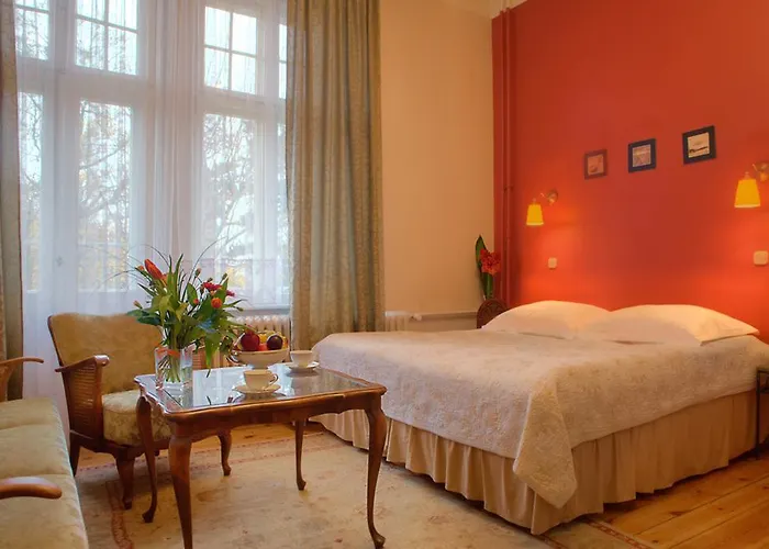 Pensjonat Eden Гостьовий будинок Сопот