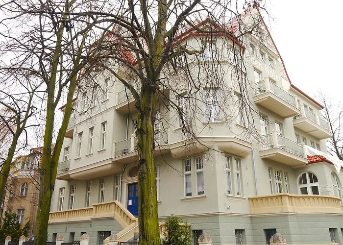 Gæstehus Pensjonat Eden 3*